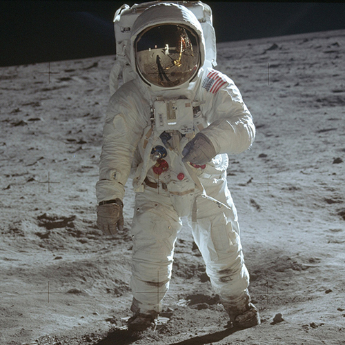Обратно на Луну: что удалось узнать благодаря луноходам и «Аполлонам»